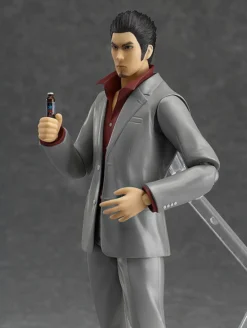 GOOD SMILE COMPANY Figma Yakuza Kazuma Kiryu -Max Factory 80d59a4d4b4e4acda8cb1be34676e208.jpg